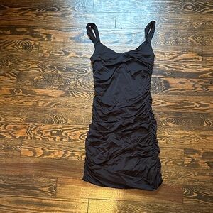 Aritzia babaton Black Ruched Dress